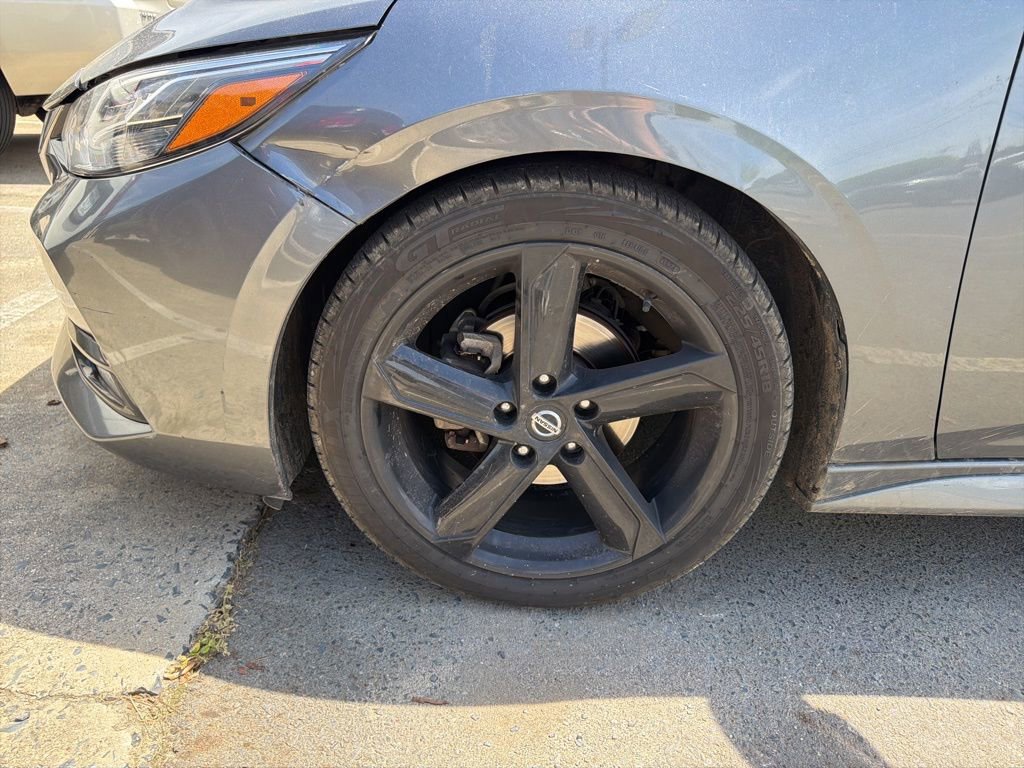 Used 2021 Nissan Sentra SR w/ Trunk Package FWD image 6