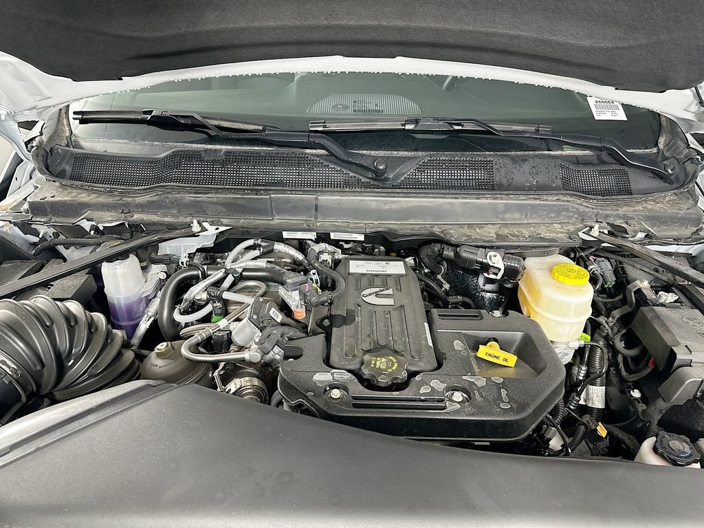 New 2026 RAM 3500 Tradesman AWD/4WD image 18