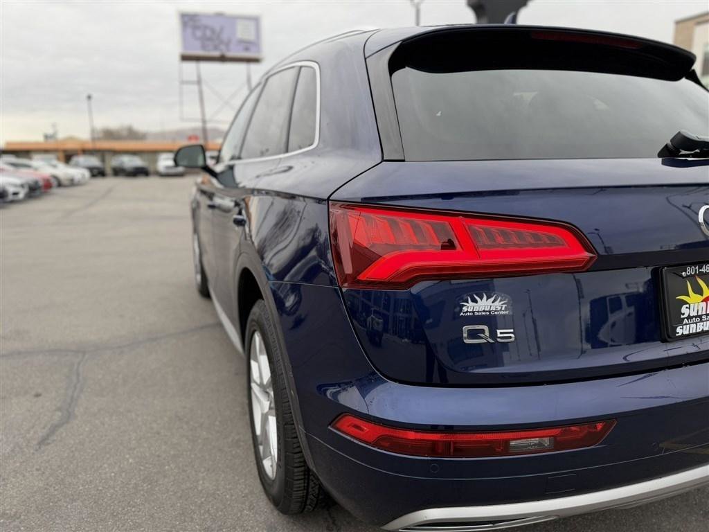 Used 2018 Audi Q5 2.0T Premium Plus w/ Premium Plus Package image 11
