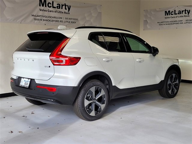New 2026 Volvo XC40 B5 Plus w/ Protection Package Premier image 3