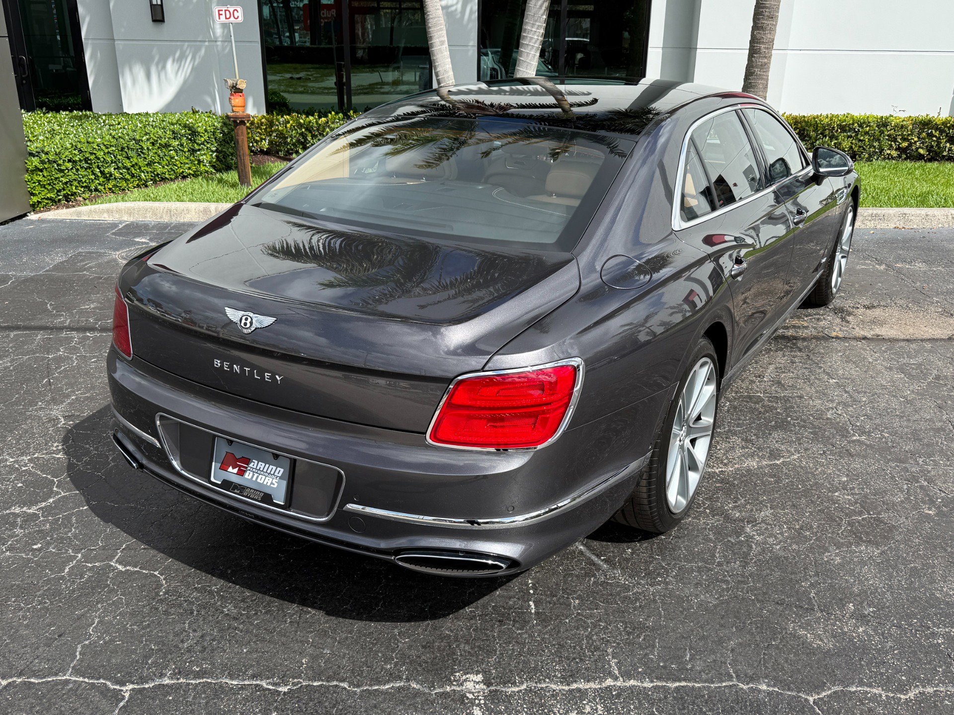 Used 2021 Bentley Flying Spur W12 AWD/4WD image 17