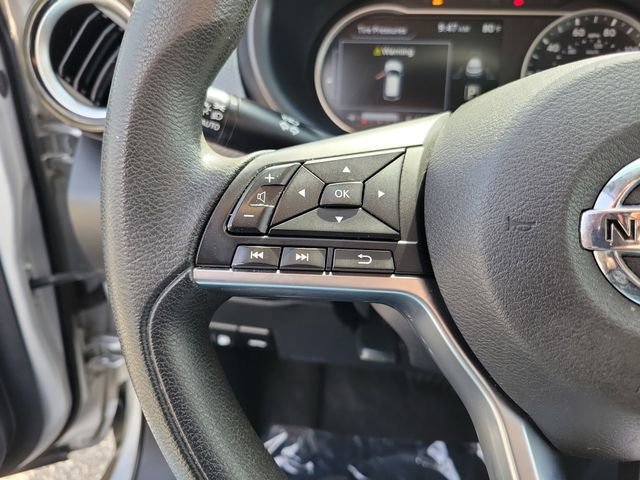 Used 2020 Nissan Kicks SV image 15