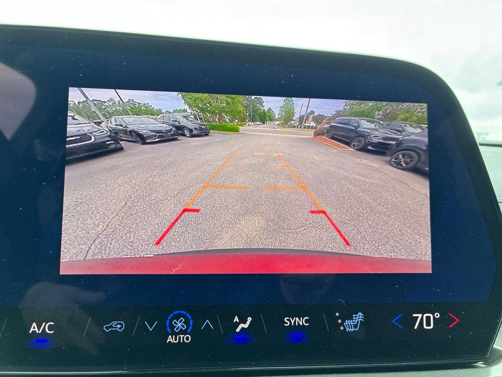 Used 2026 Chevrolet Traverse LT AWD/4WD image 18
