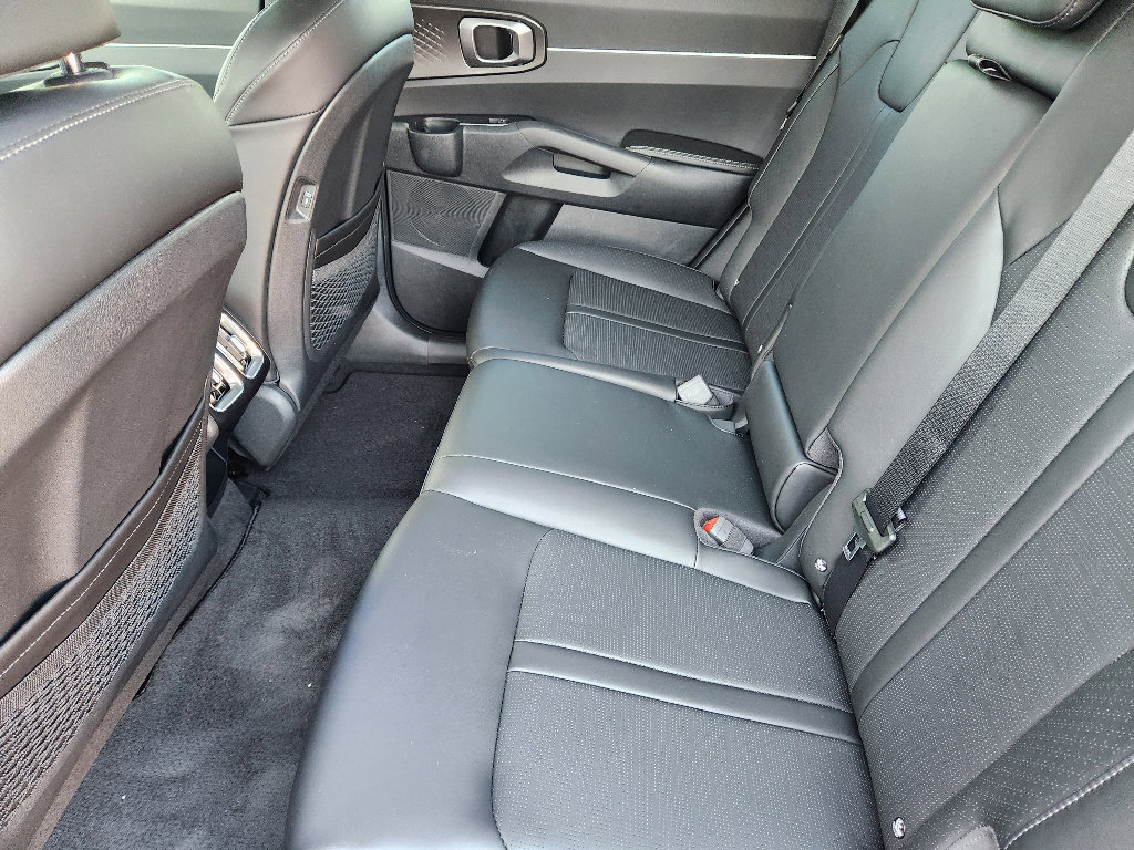 New 2026 Kia Sorento S w/ S Panoramic Sunroof Package image 19