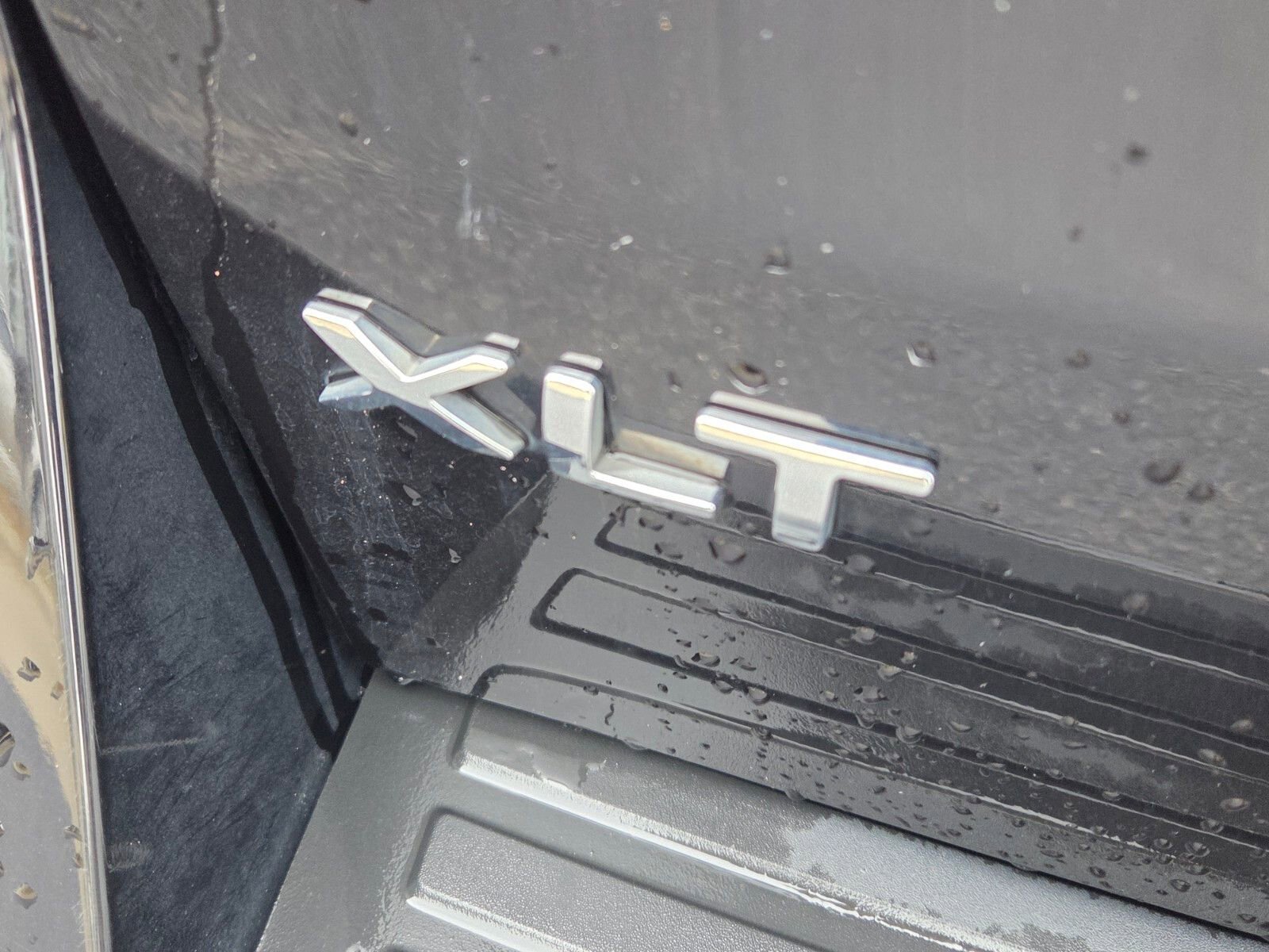 Used 2024 Ford Expedition Max XLT image 12