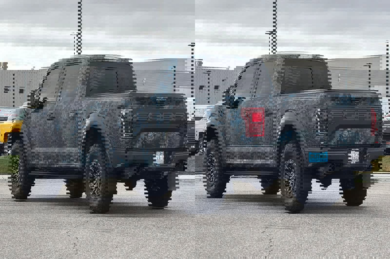 Certified 2020 Ford F150 Raptor w/ Equipment Group 802A Luxury image 6