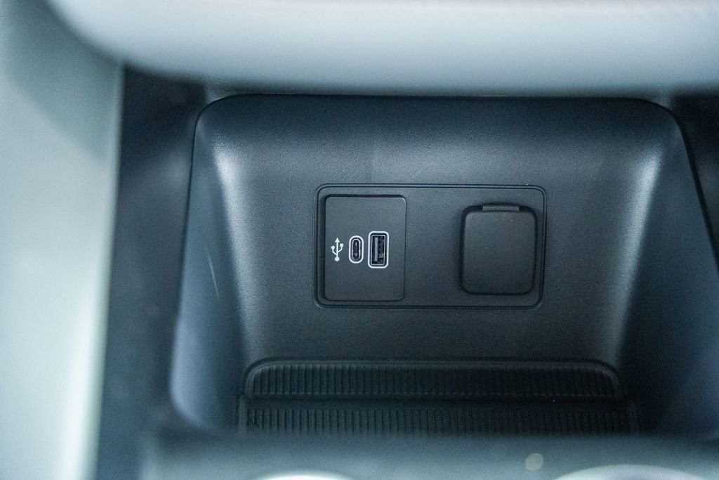 New 2026 Ford Explorer Active AWD/4WD image 26