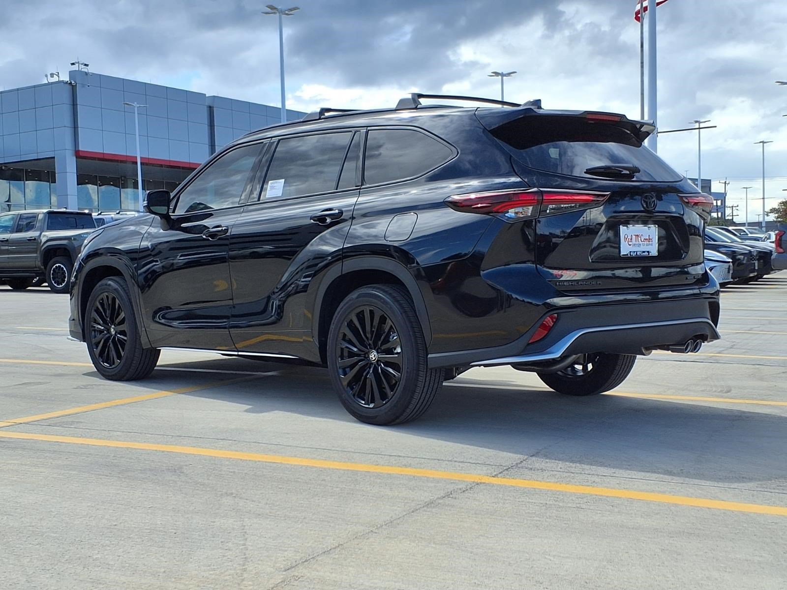 New 2026 Toyota Highlander XSE AWD/4WD image 6