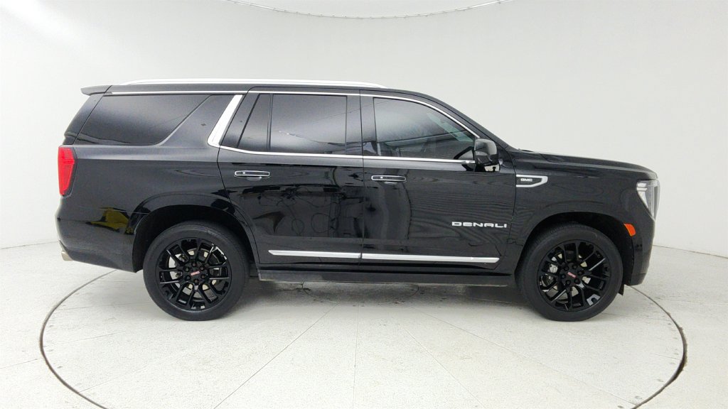 Used 2023 GMC Yukon Denali AWD/4WD image 8