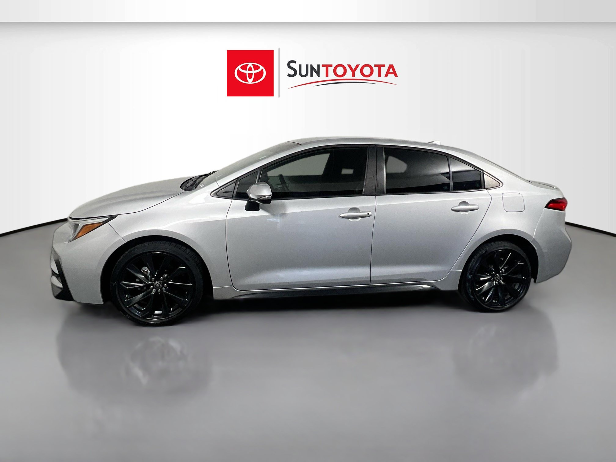 Used 2023 Toyota Corolla SE FWD image 7