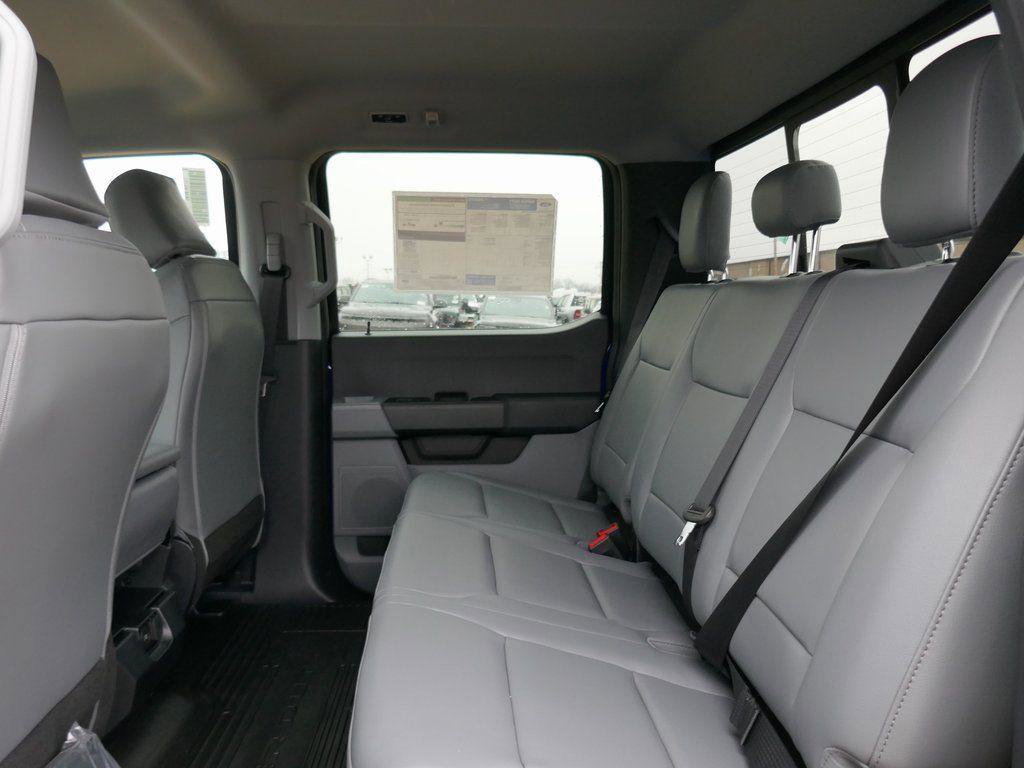 New 2026 Ford F250 XL w/ XL Off-Road Package image 12