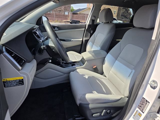 Used 2017 Hyundai Tucson SE w/ SE Popular Package 02 FWD image 9