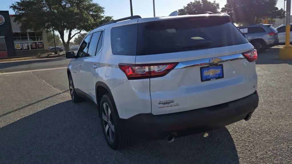 Used 2019 Chevrolet Traverse LT w/ LT Premium Package FWD image 6