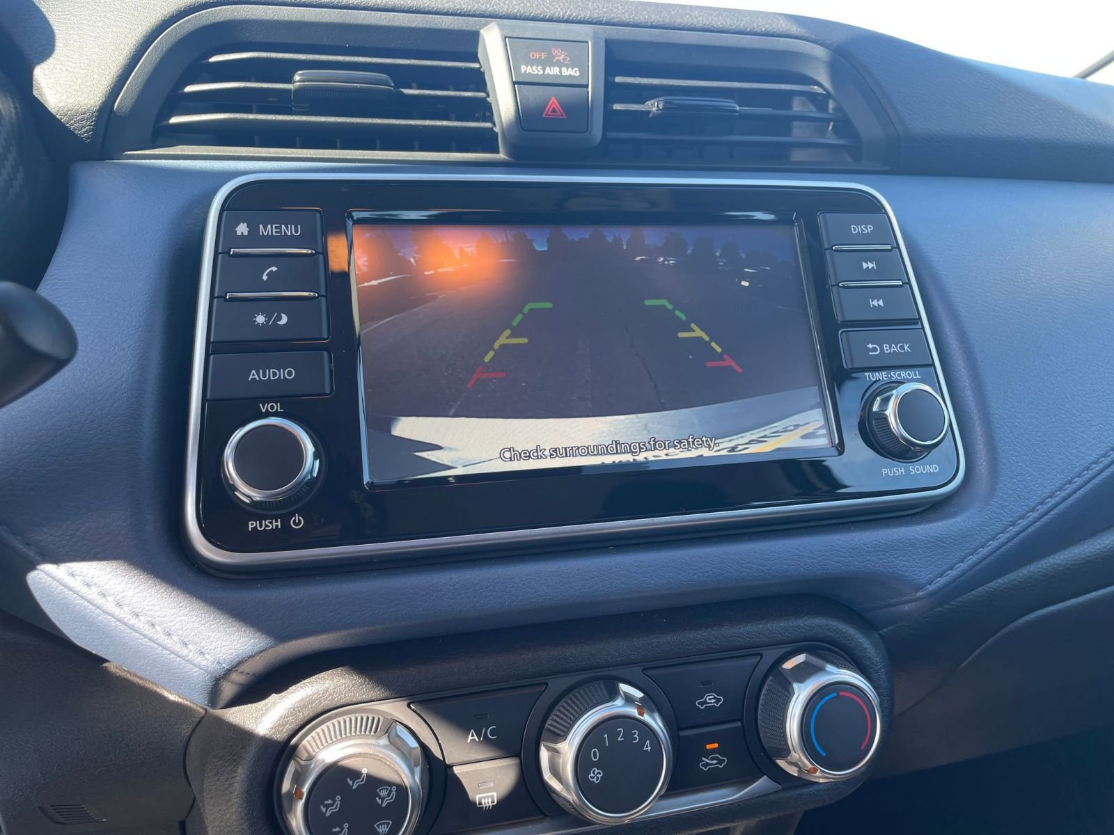 Used 2025 Nissan Versa SV image 20