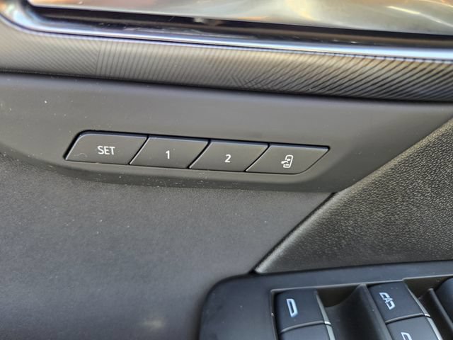 Used 2024 Buick Envision Sport Touring AWD/4WD image 21