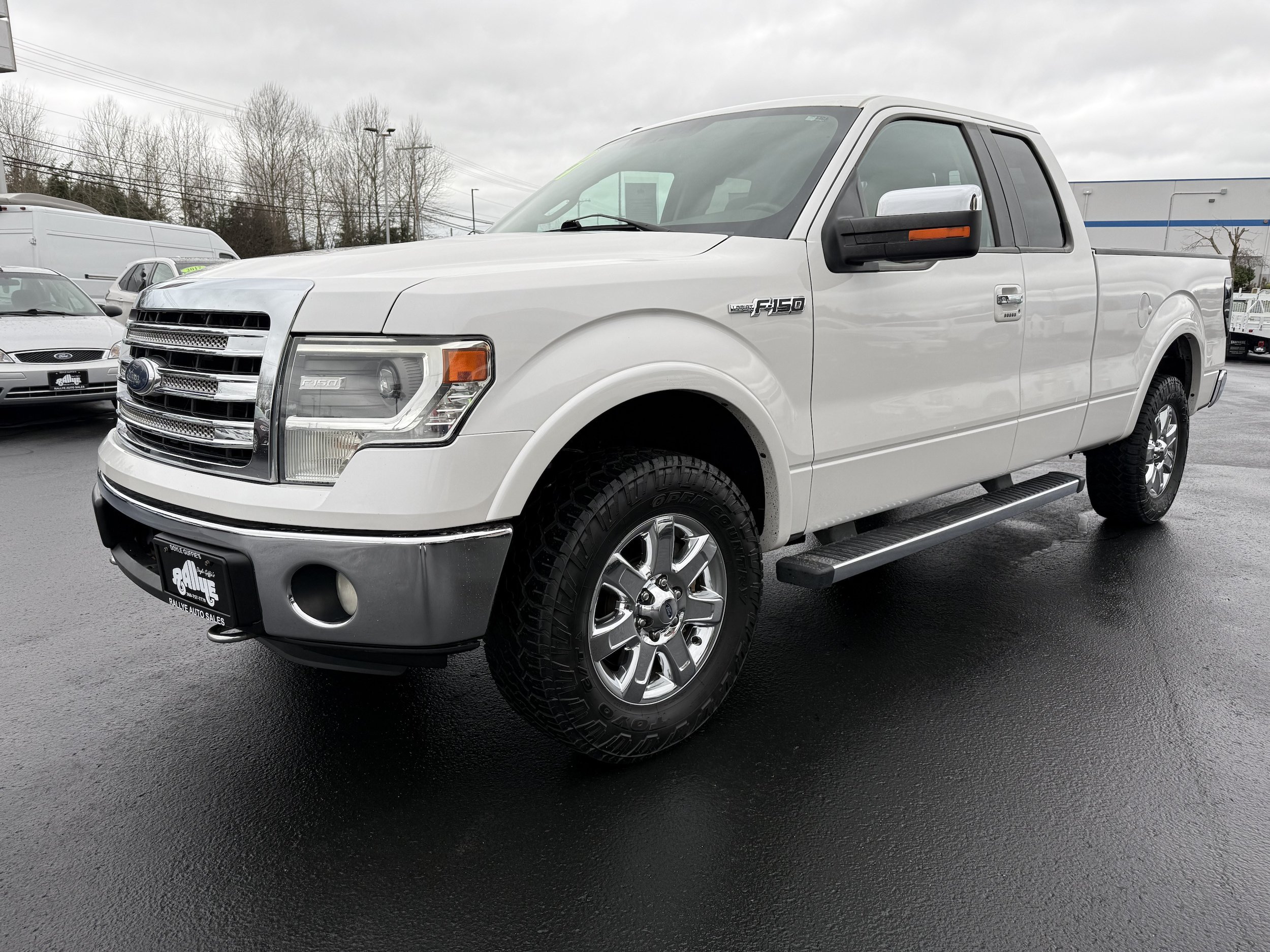 Used 2013 Ford F150 Lariat w/ Luxury Equipment Group AWD/4WD image 1