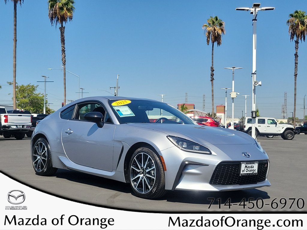 Used 2025 Toyota GR86 Premium w/ ALL Weather Mat Package (TMS) RWD image 1