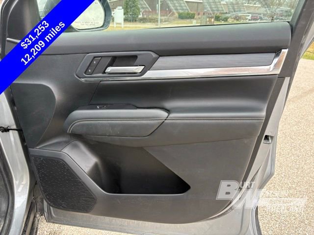 Used 2026 GMC Terrain Elevation image 27