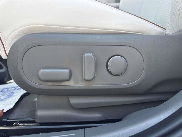 Used 2023 Hyundai Ioniq 5 SEL AWD/4WD image 16