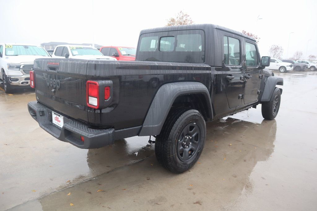 New 2026 Jeep Gladiator Sport image 19