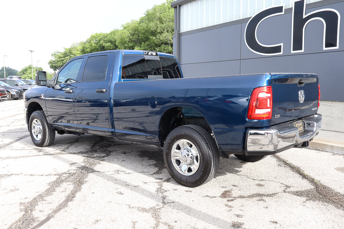 Used 2024 RAM 3500 Tradesman w/ Towing Technology Group image 6
