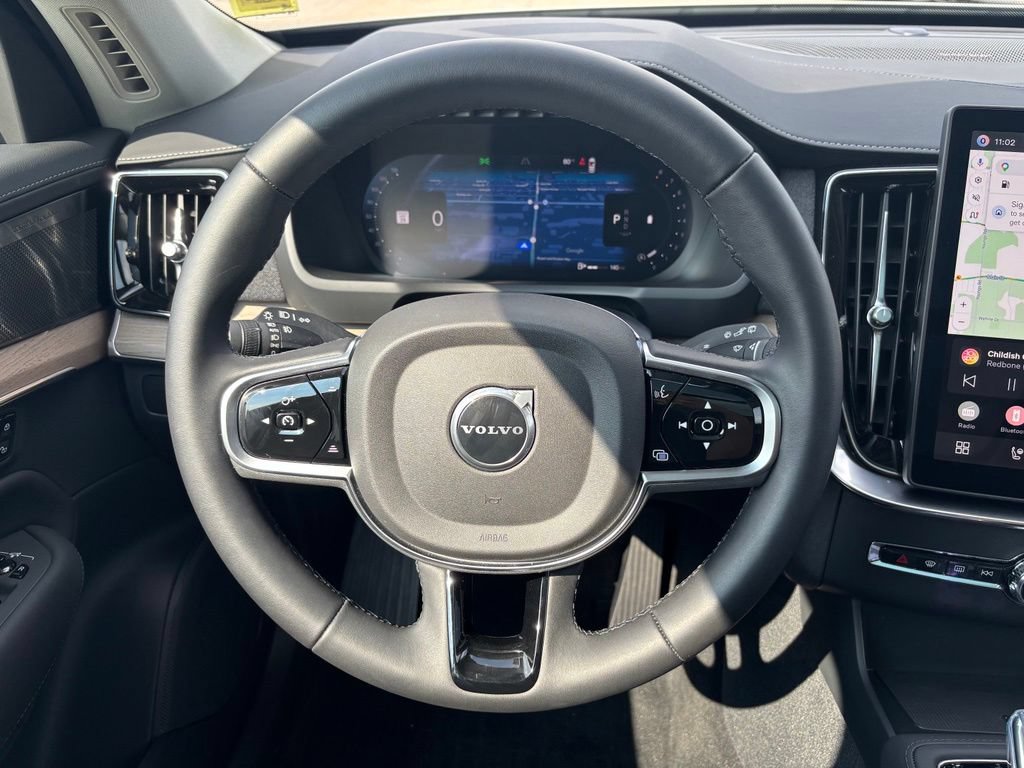 Used 2026 Volvo XC90 B6 Plus w/ Protection Package AWD/4WD image 7