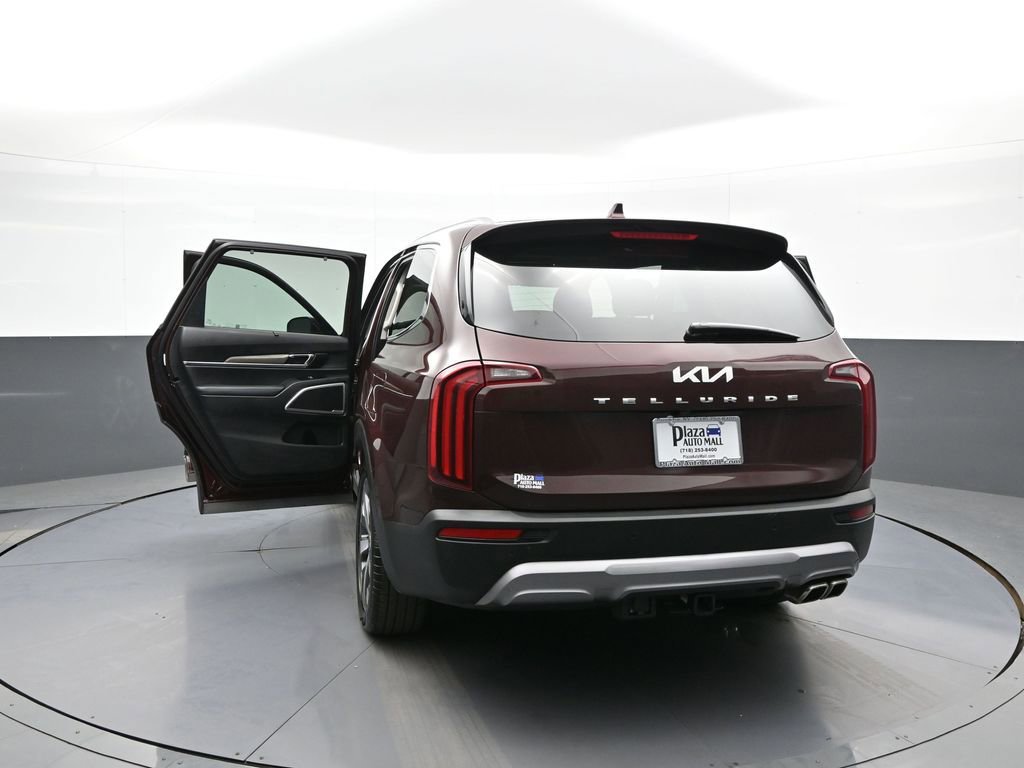 Certified 2022 Kia Telluride EX w/ EX Premium Package FWD image 49