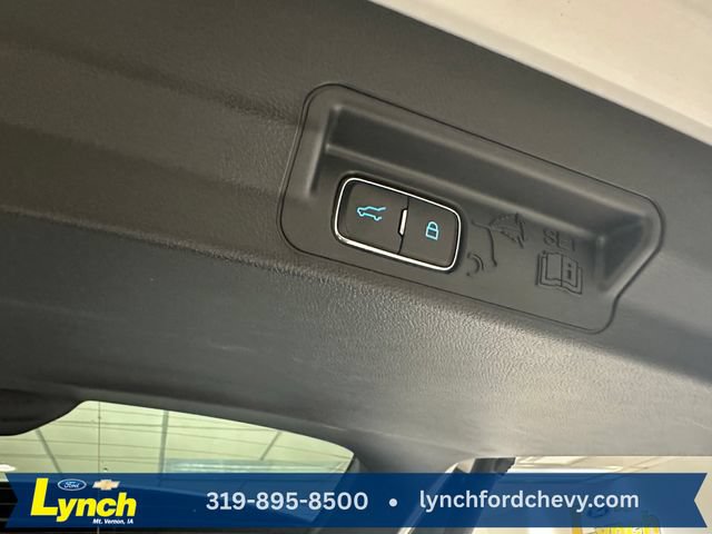 Used 2024 Ford Explorer XLT w/ Equipment Group 202A AWD/4WD image 20