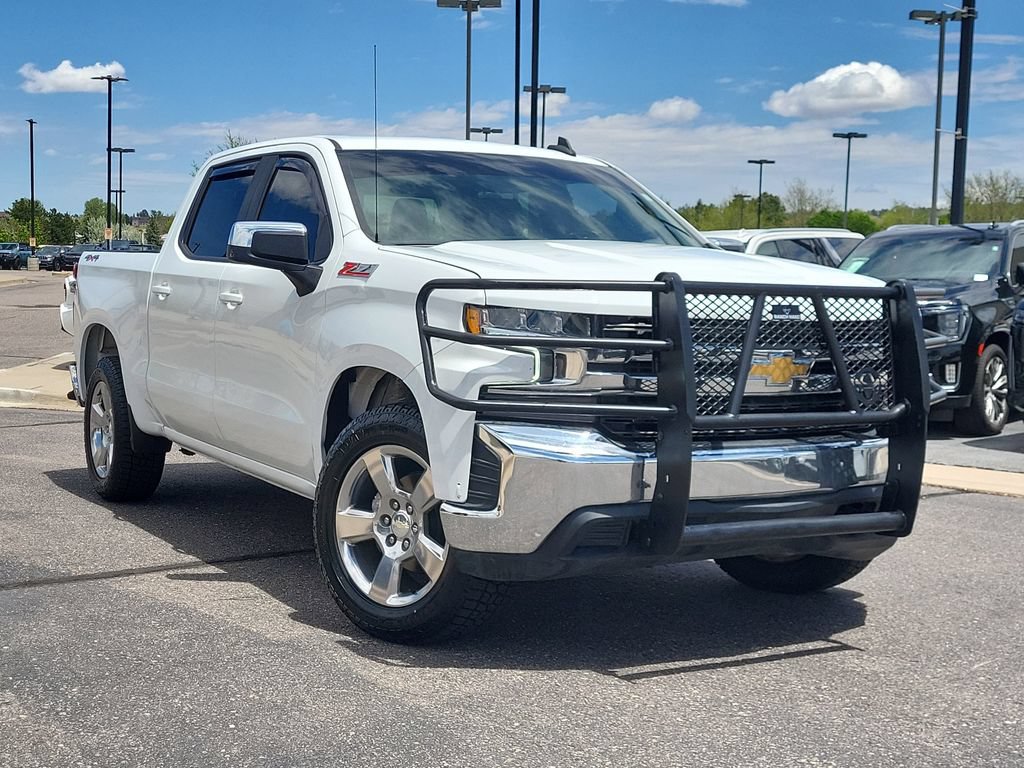 Used 2021 Chevrolet Silverado 1500 LT AWD/4WD image 2