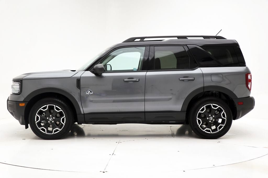Used 2025 Ford Bronco Sport Outer Banks w/ Outer Banks Tech Package+ AWD/4WD image 5