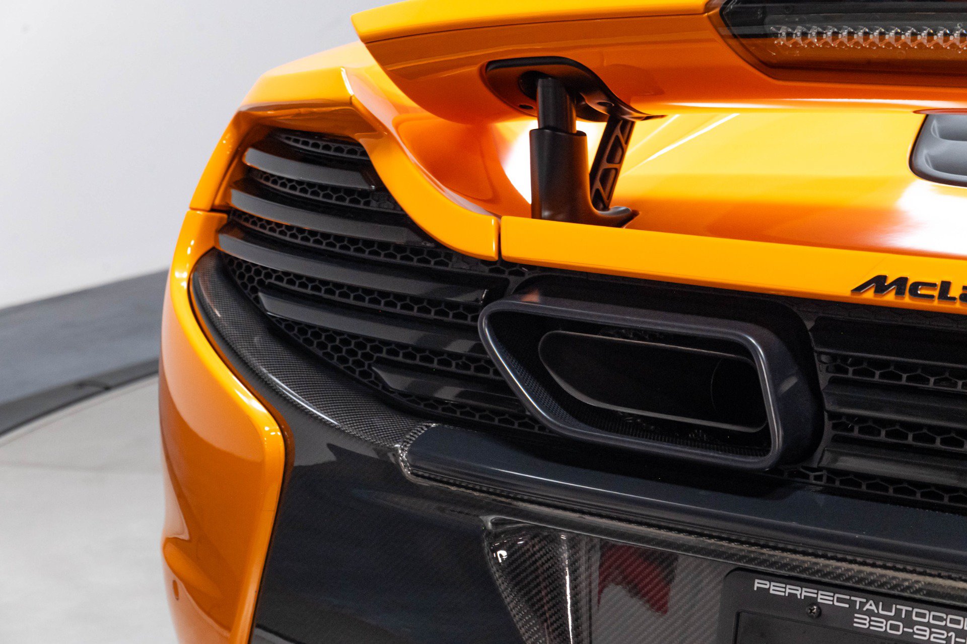 Used 2015 McLaren 650S Spider RWD image 72
