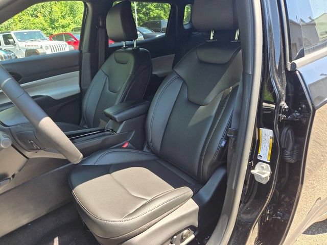 New 2026 Jeep Compass Limited AWD/4WD image 15