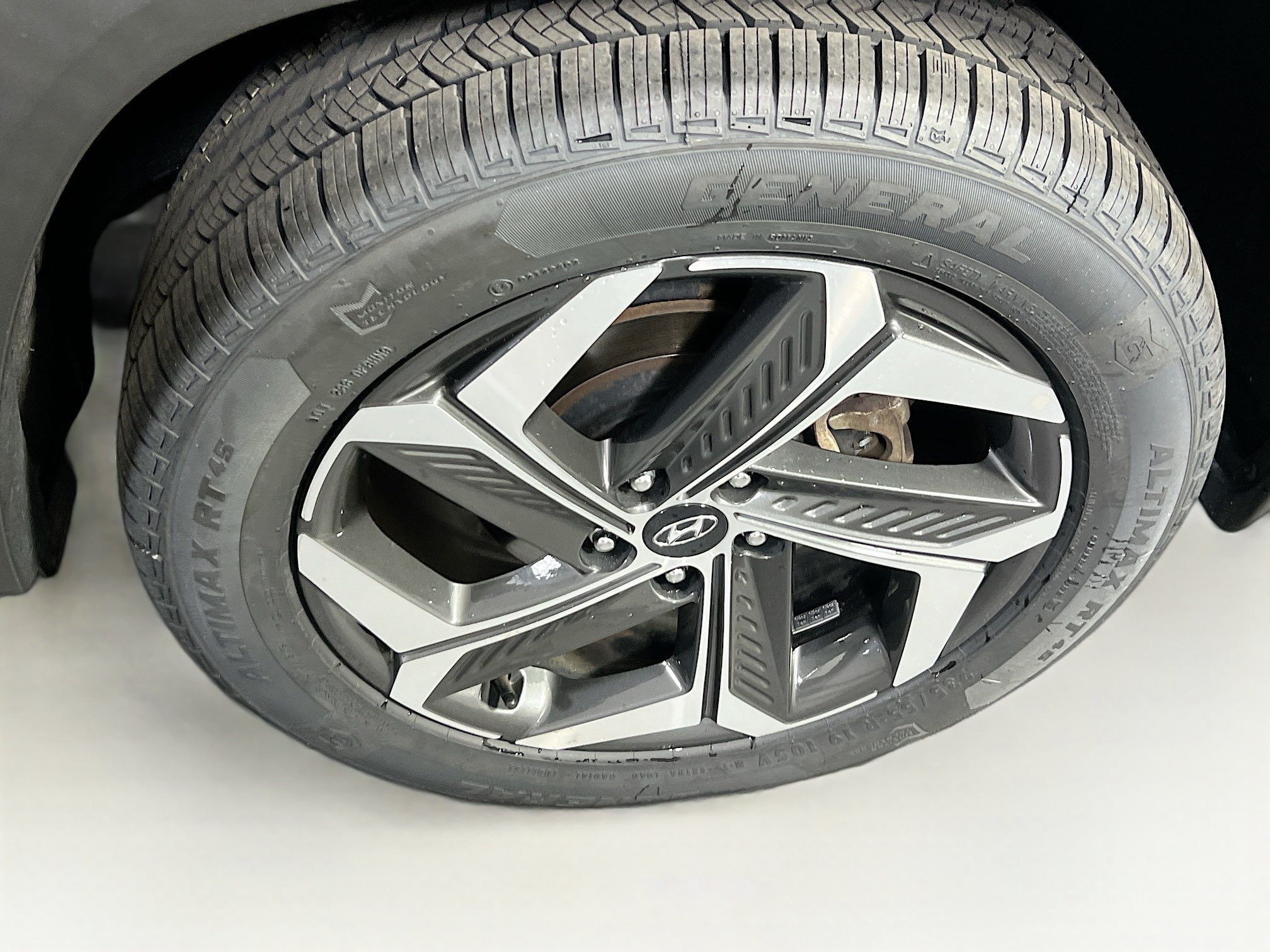 Used 2023 Hyundai Tucson Limited AWD/4WD image 32