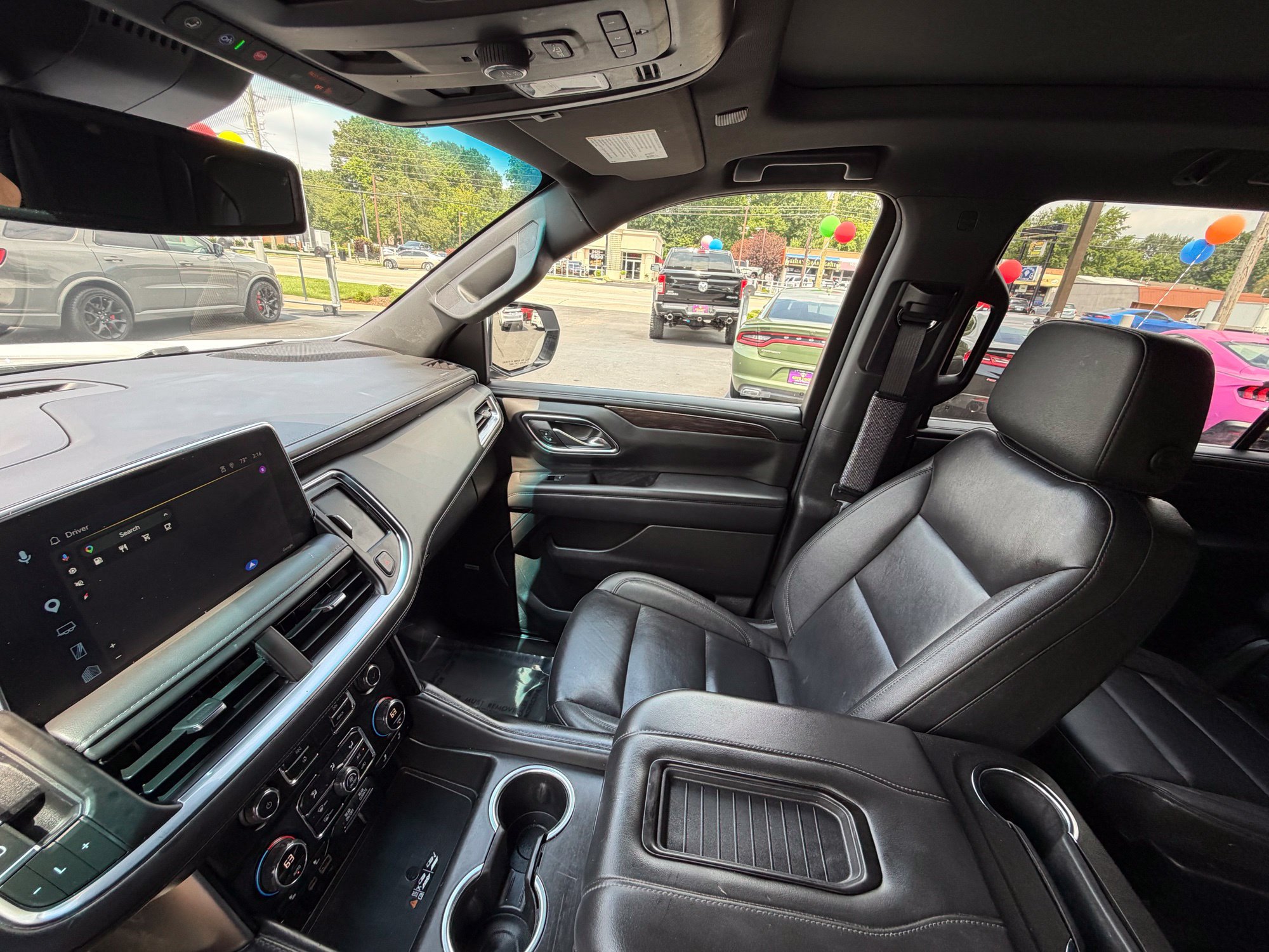 Used 2024 Chevrolet Suburban LT AWD/4WD image 28