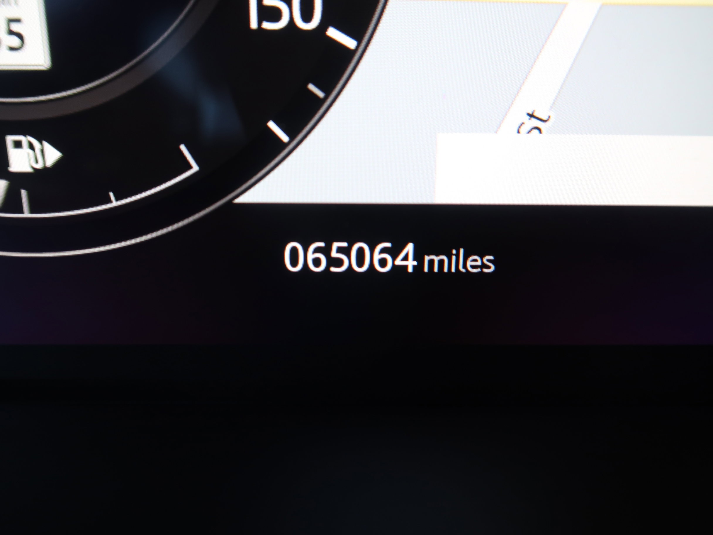 Used 2018 Land Rover Range Rover Sport SE image 31