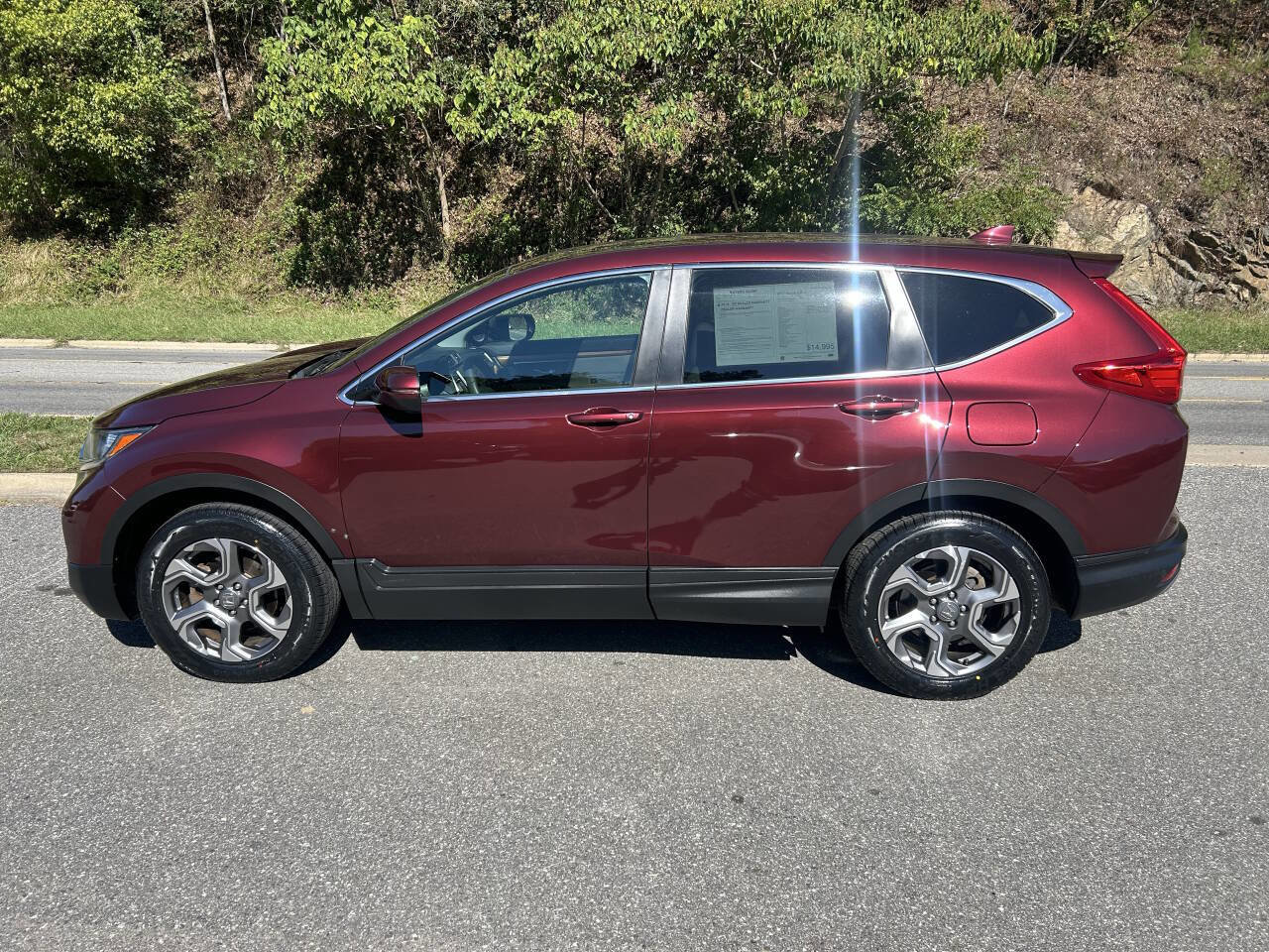 Used 2017 Honda CR-V EX image 4