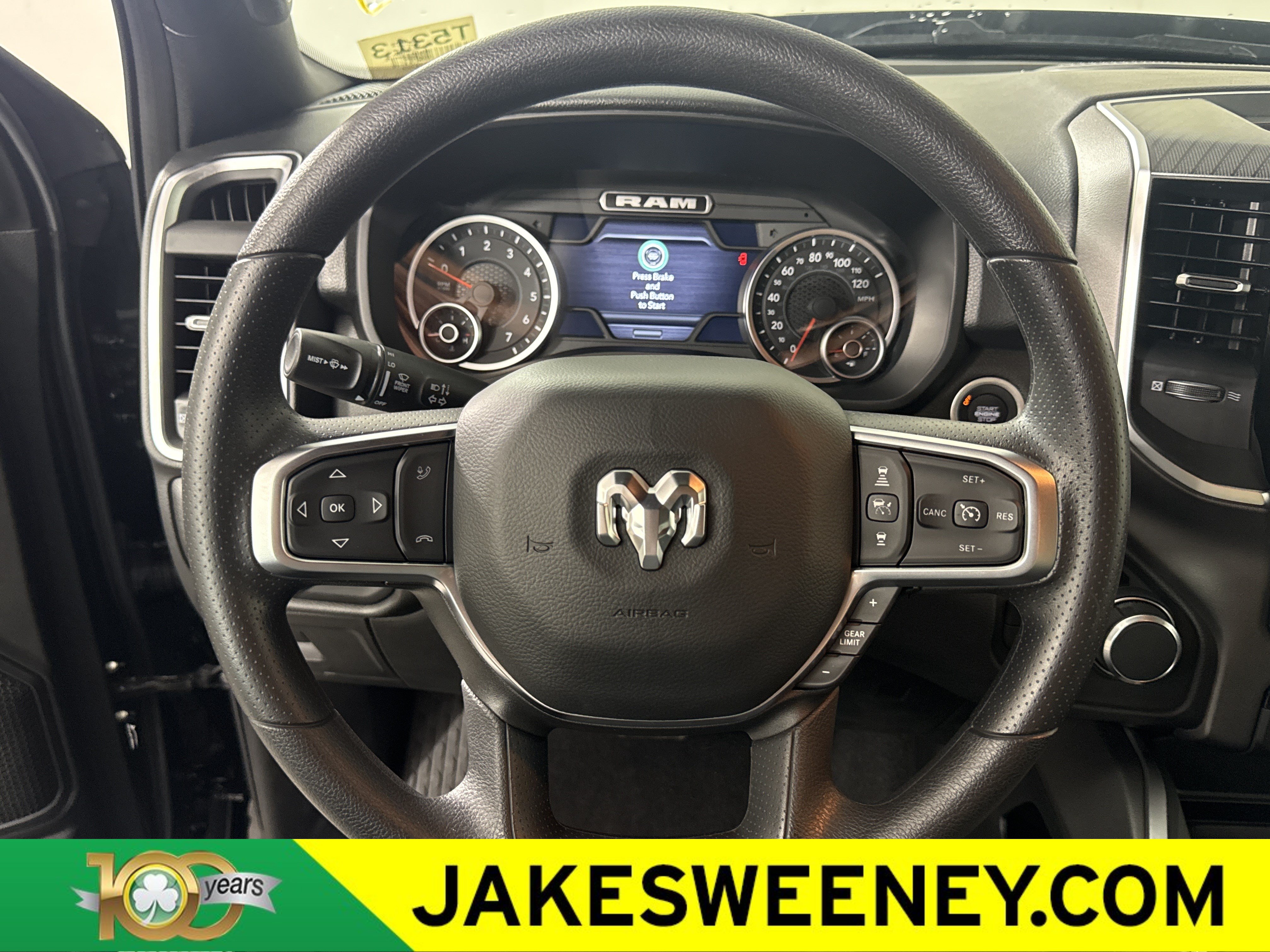 New 2026 RAM 1500 Express AWD/4WD image 16