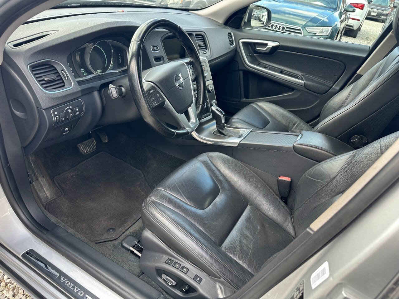 Used 2014 Volvo S60 T5 image 10