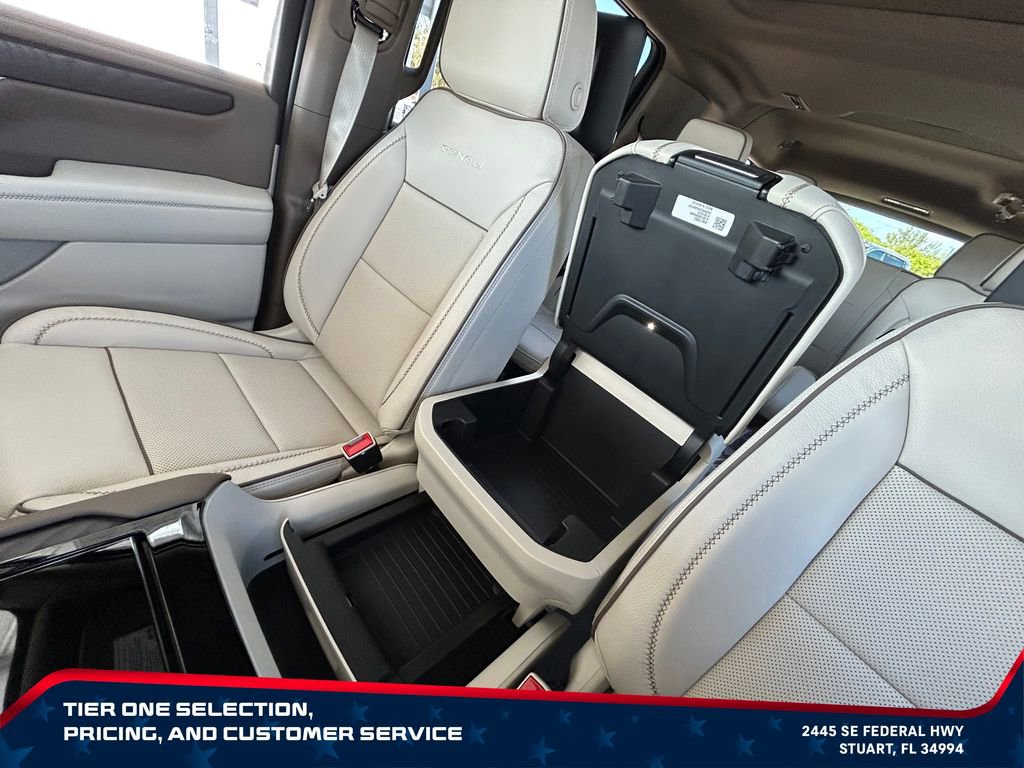 New 2026 GMC Yukon XL Denali w/ Denali Reserve Package AWD/4WD image 37