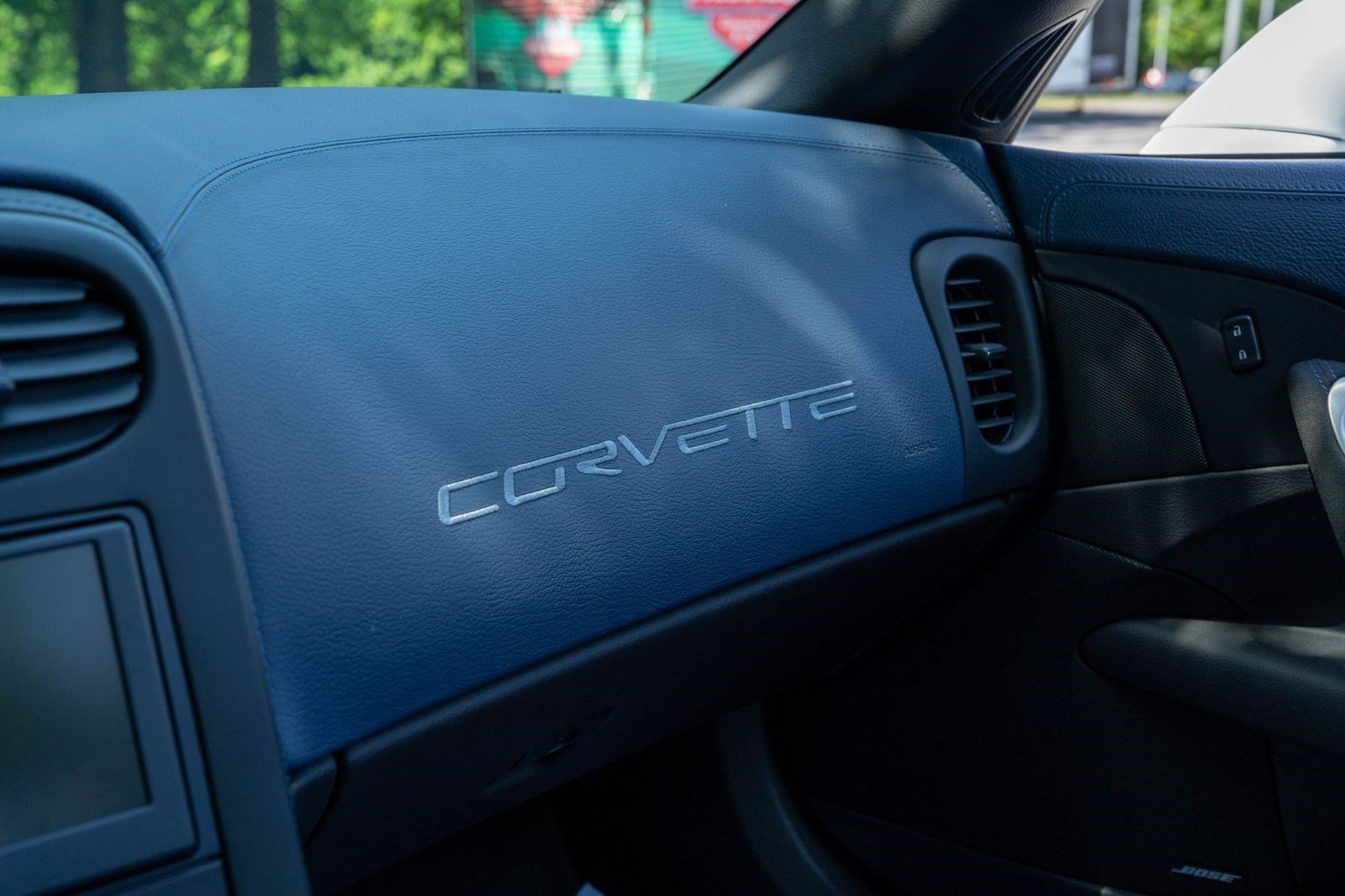 Used 2013 Chevrolet Corvette 427 w/ 1SC Preferred Equipment Group RWD image 28