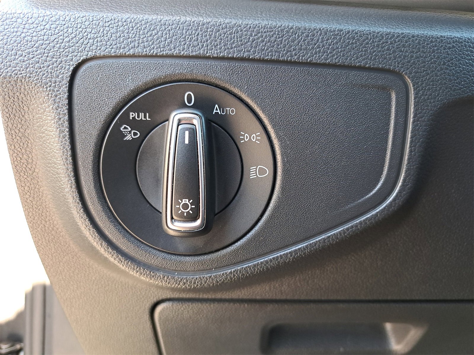 Used 2022 Volkswagen Atlas SEL image 32