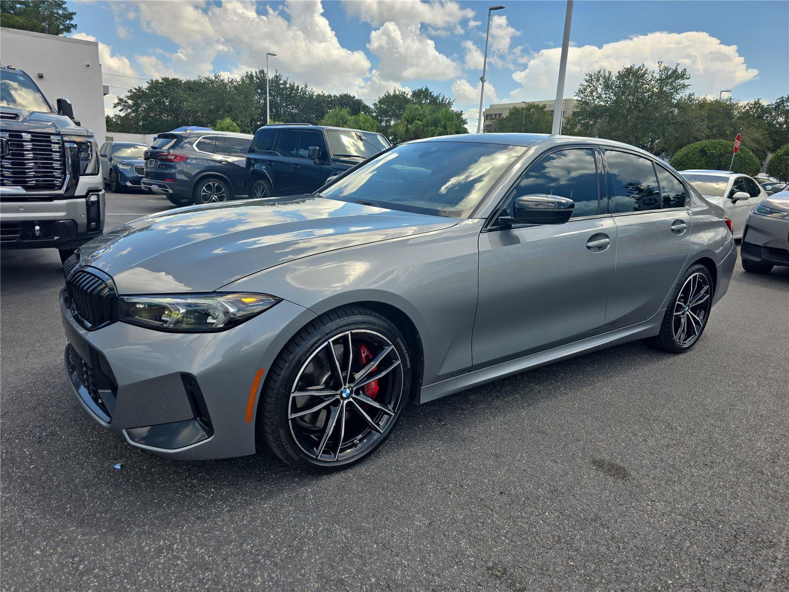 Certified 2024 BMW 330i xDrive Sedan w/ M Sport Package AWD/4WD image 7