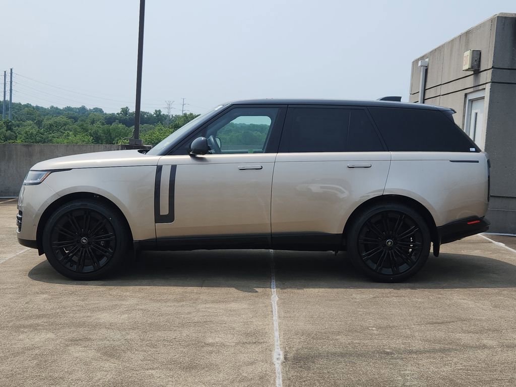 New 2025 Land Rover Range Rover SE image 6