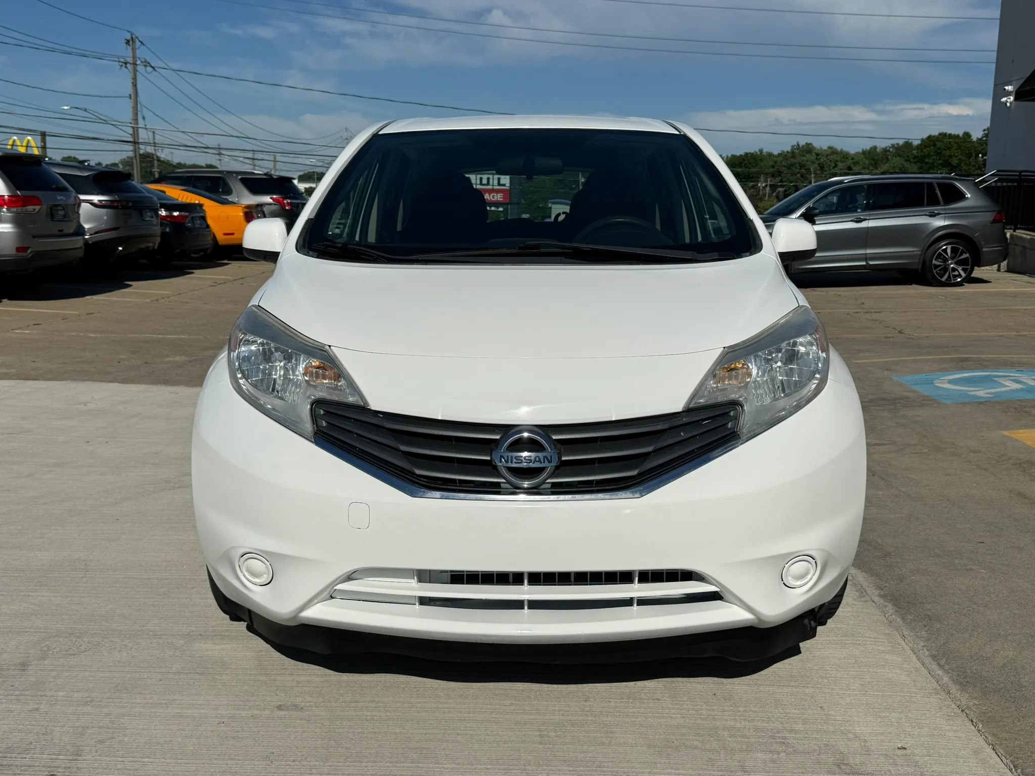 Used 2014 Nissan Versa Note S Plus FWD image 2