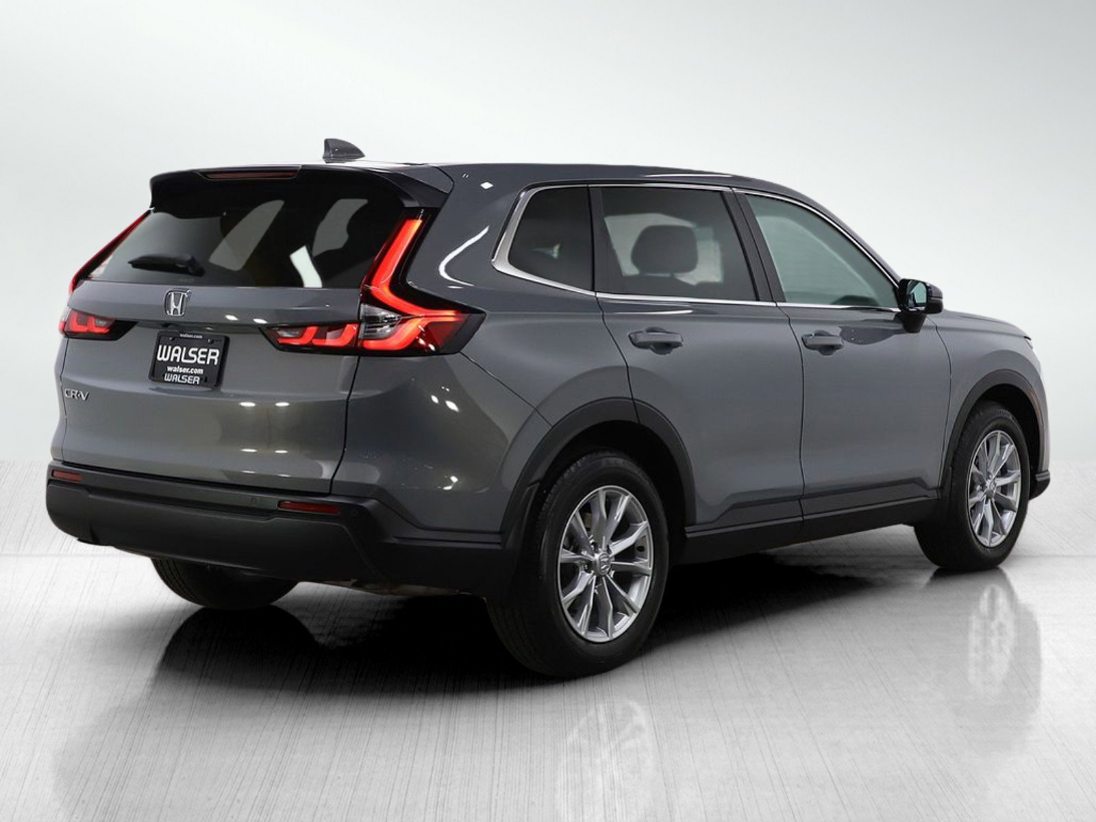 Used 2025 Honda CR-V EX-L image 5