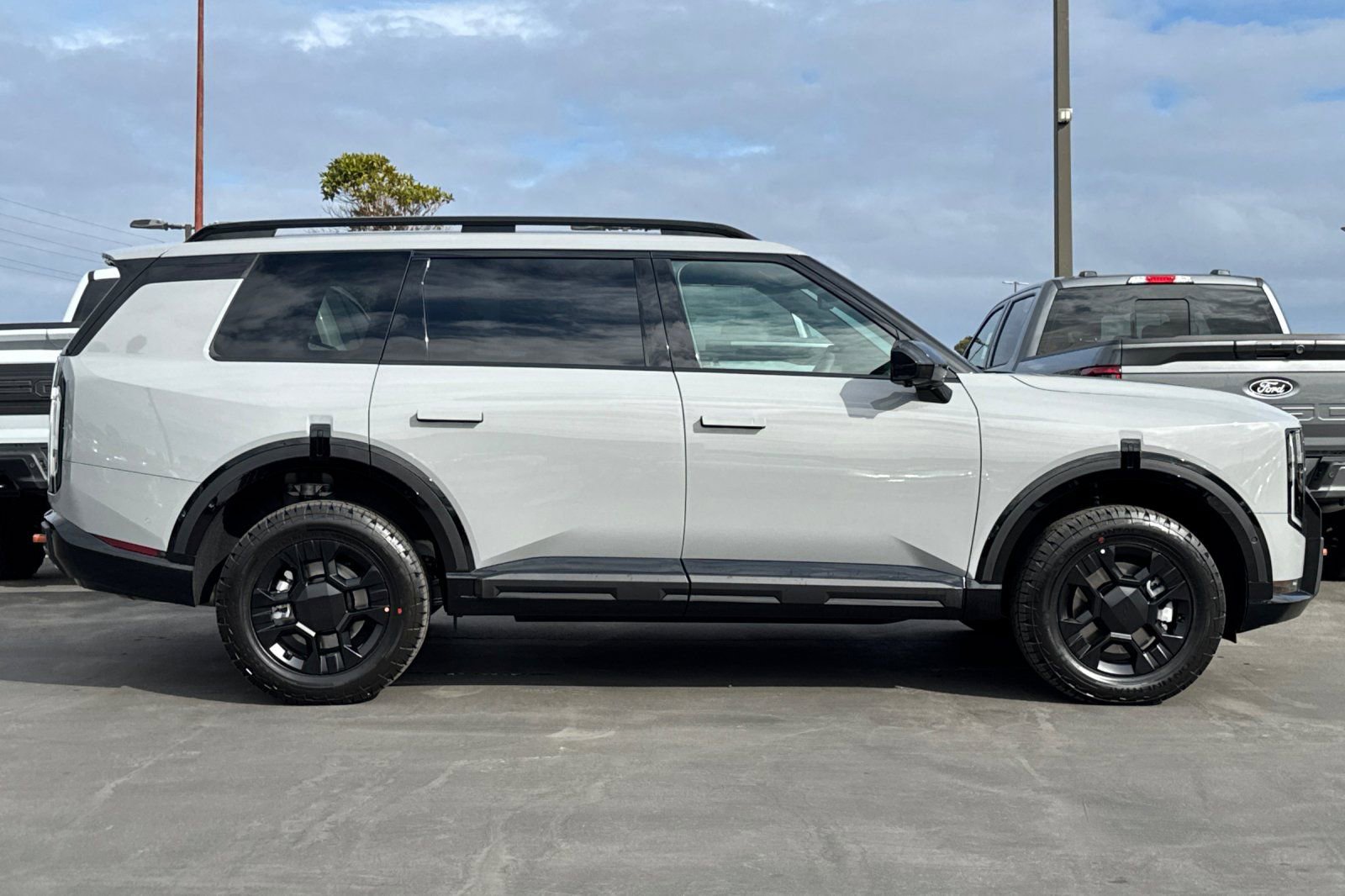 New 2027 Kia Telluride SX Prestige X-Pro image 3