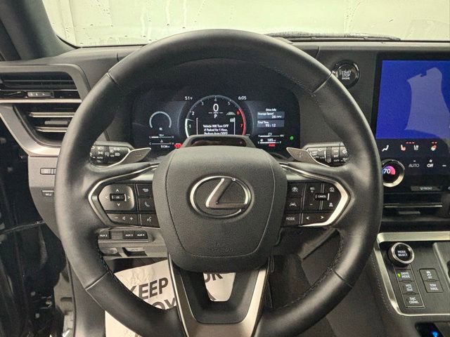 Used 2025 Lexus GX 550 AWD/4WD image 23