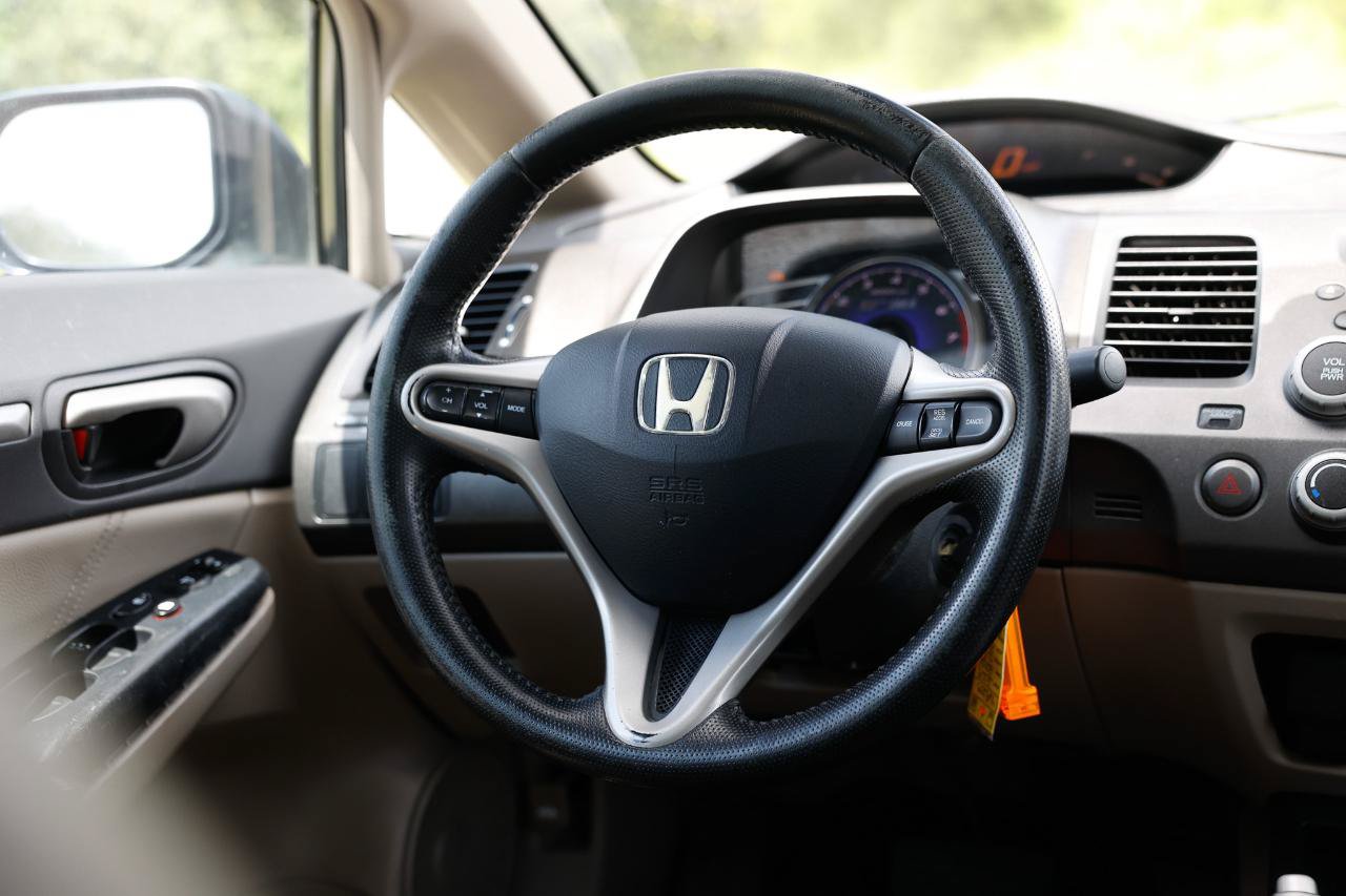 Used 2009 Honda Civic Hybrid Sedan image 26