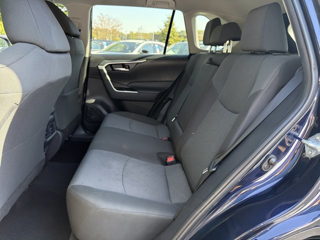 Used 2025 Toyota RAV4 XLE AWD/4WD image 20