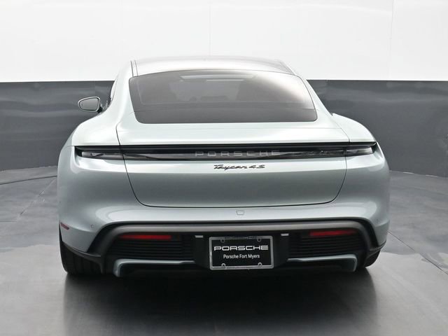 Used 2025 Porsche Taycan 4S image 22